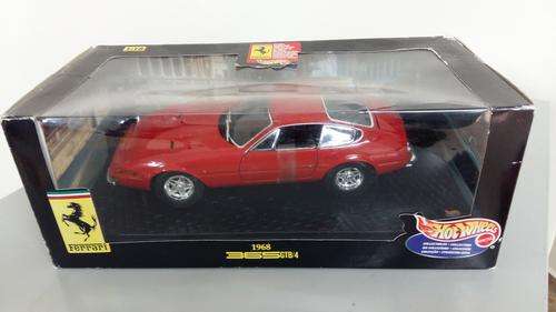 Ferrari 365 GTB/4 1:18 Hot Wheels Model: AB8654WP